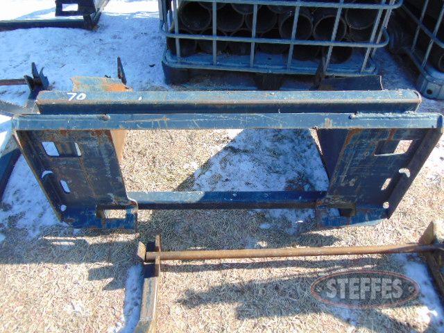 Large sod roller, 30-, skid steer mount_1.jpg